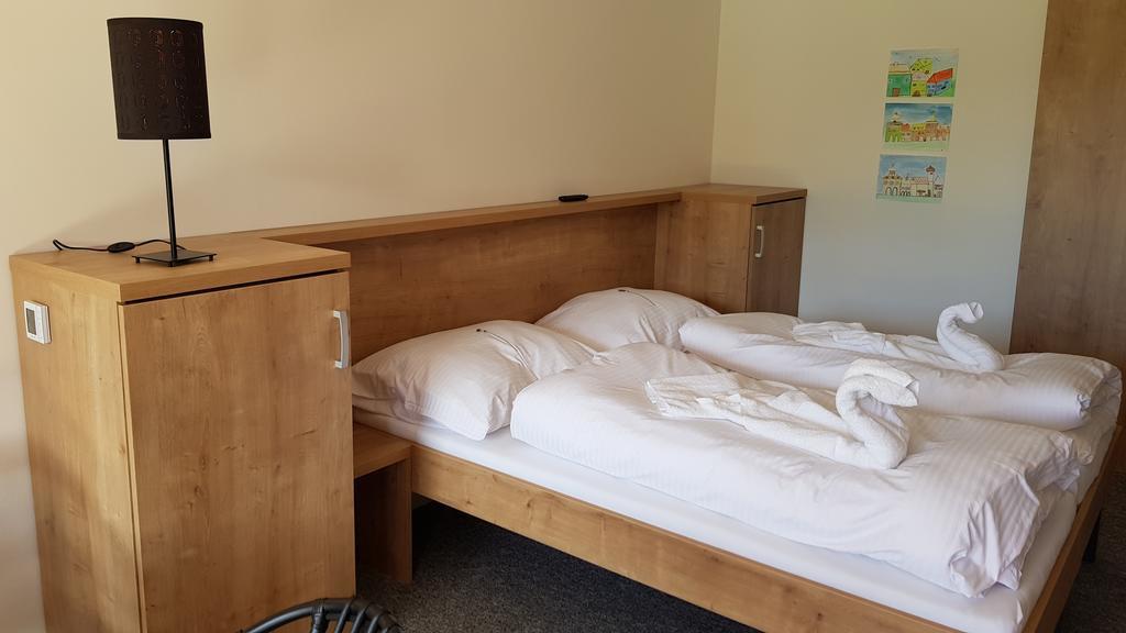 Hotel Ydykseb Frýdlant nad Ostravicí Zewnętrze zdjęcie